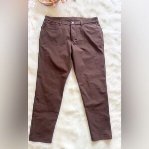 Lululemon ABC slim pants brown size 33